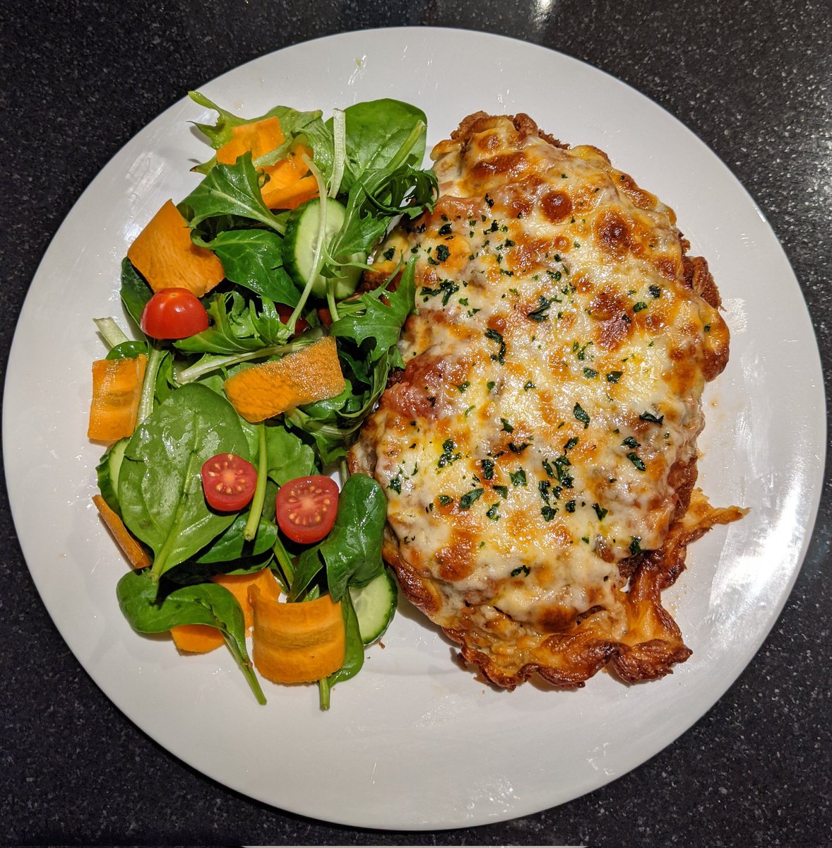 another_streamr's tweet photo. Can't go to the pub. So DIY it is.... #chickenparm #parma #chickenparma #dontcallitaparmiFFS https://t.co/m3SsVflBqi