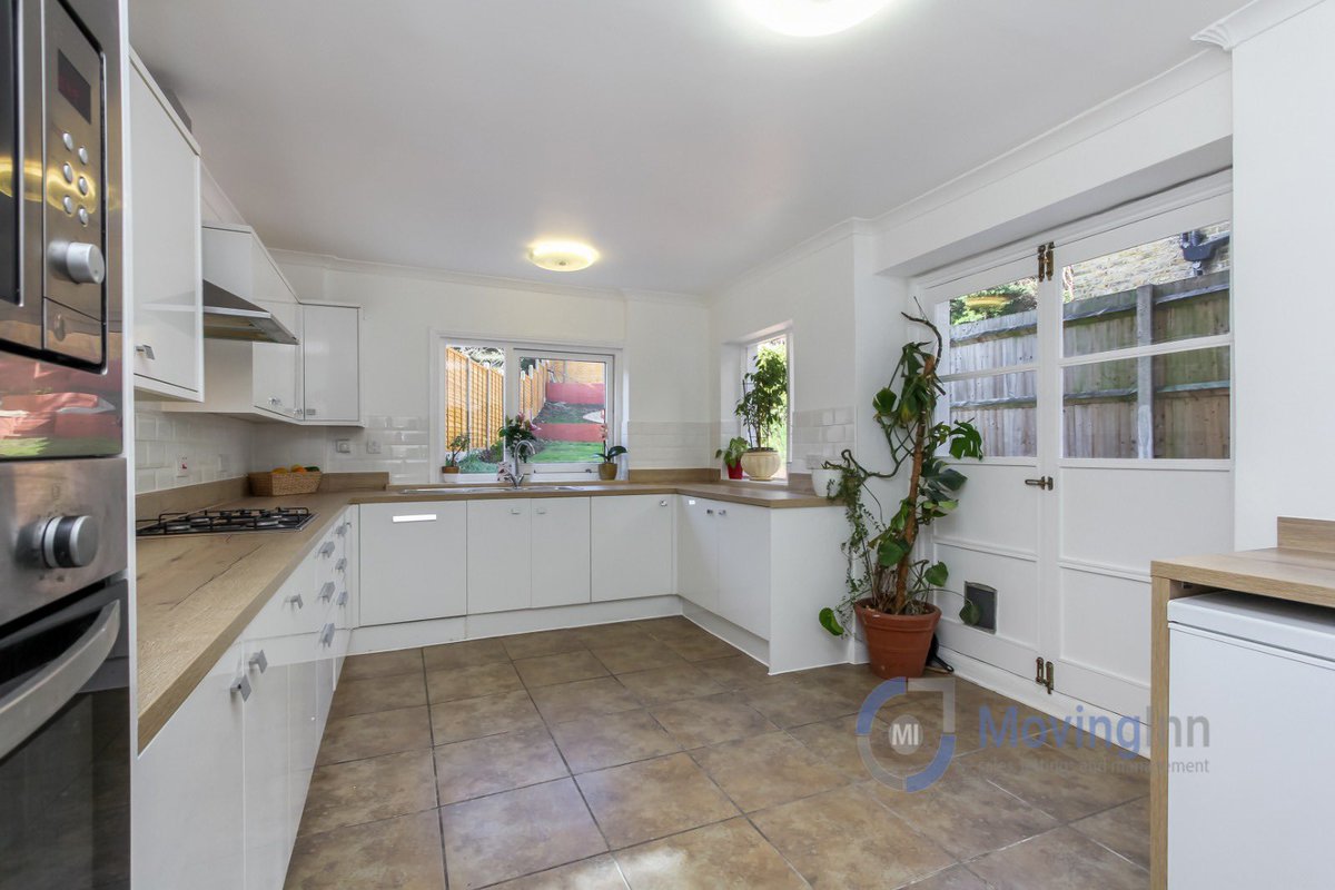 movinginn's tweet image. Deal sealed 🥳 5 Bedroom terraced house in #se19  

#london #sold #realestate