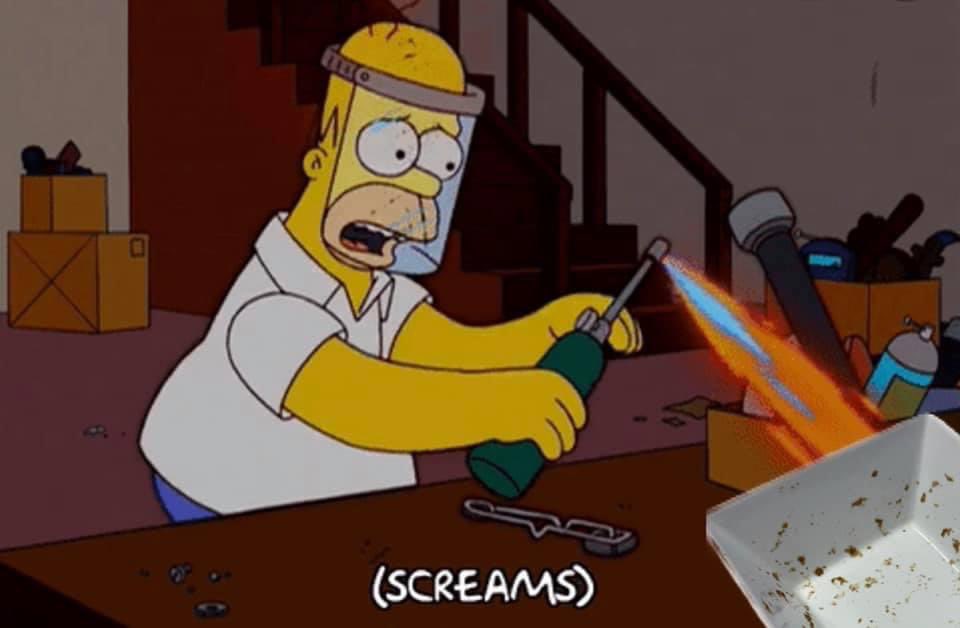 iresimpsonsfans's tweet photo. Trying to wash a bowl of dried weetabix when you get home from work https://t.co/5Jog9Aj9uC