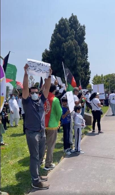 AfgDiplomacy's tweet photo. Thousands of Afghans living in Fremont and other cities in California gathered to protest atrocities and violations of human rights by the Taliban,  calling on the international community to help prevent the further massacre of civilians by the Taliban. https://t.co/icY7RhP9fw