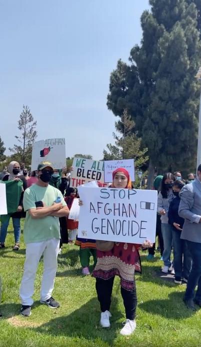 AfgDiplomacy's tweet photo. Thousands of Afghans living in Fremont and other cities in California gathered to protest atrocities and violations of human rights by the Taliban,  calling on the international community to help prevent the further massacre of civilians by the Taliban. https://t.co/icY7RhP9fw
