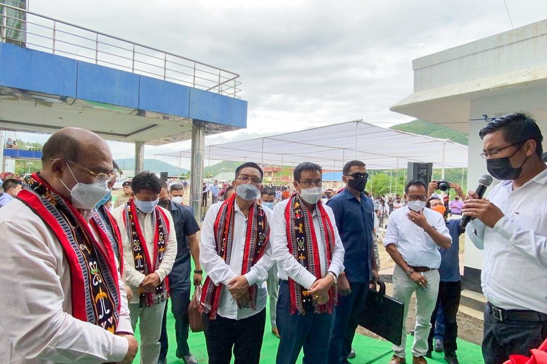 VungzaginValte's tweet photo. Attended inauguration of PSA Oxygen Plant(under Dept of Tribal Affairs) at Senapati District Hospital by Hon'ble CM Pu @NBirenSingh in the presence of Hon'ble Minister Pu LDikho &amp; Pu @SRajenSingh &amp; officials today.
@blsanthosh @sambitswaraj @AjayJamwalNE @AShardaDevi @BJP4Manipur https://t.co/HQeZL3rR0K