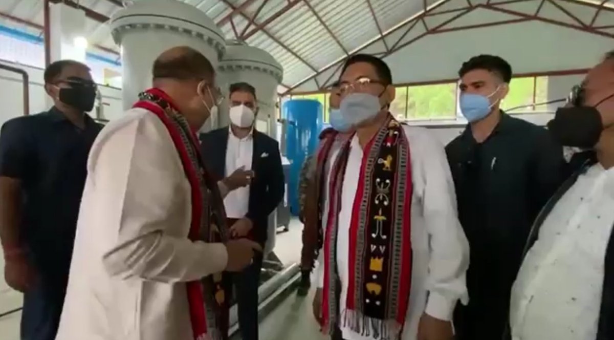 VungzaginValte's tweet photo. Attended inauguration of PSA Oxygen Plant(under Dept of Tribal Affairs) at Senapati District Hospital by Hon'ble CM Pu @NBirenSingh in the presence of Hon'ble Minister Pu LDikho &amp; Pu @SRajenSingh &amp; officials today.
@blsanthosh @sambitswaraj @AjayJamwalNE @AShardaDevi @BJP4Manipur https://t.co/HQeZL3rR0K