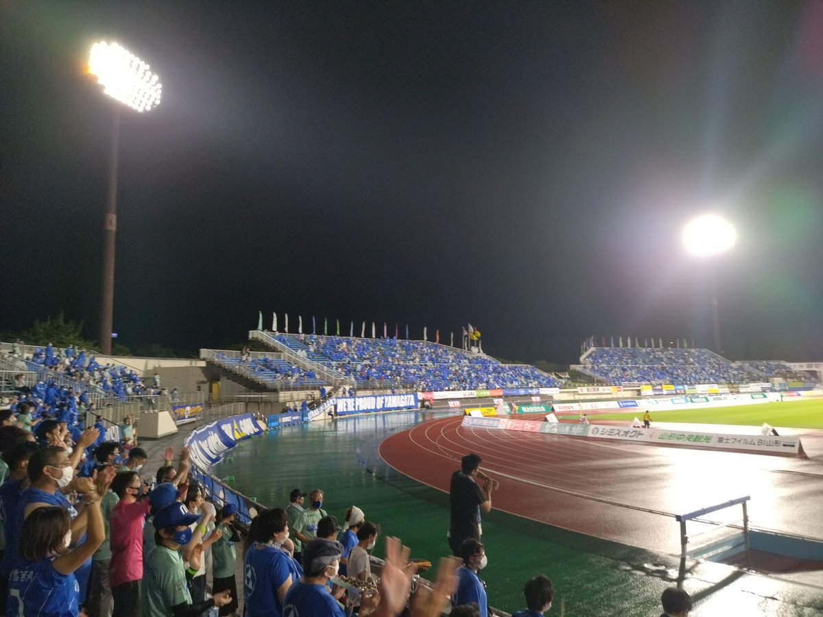 ネコマンジュウ ブランク明けもこのチームには関係なし モンテディオ山形クラブ新記録の7連勝 もちろんこの先も止まらない そしてキャプテン山田300試合出場達成 Montedio