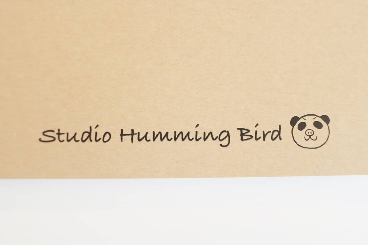 StudioHumming's tweet photo. こんなものまで…
いやいや、ペンあるならノートもないと!ですよね?😄リングノートでゴムパッチンも付いているから便利ですよ!
#studiohummingbird #note #panda #b6 #creema #creemasprings #ノート #リングノート https://t.co/iX4PseKXJG