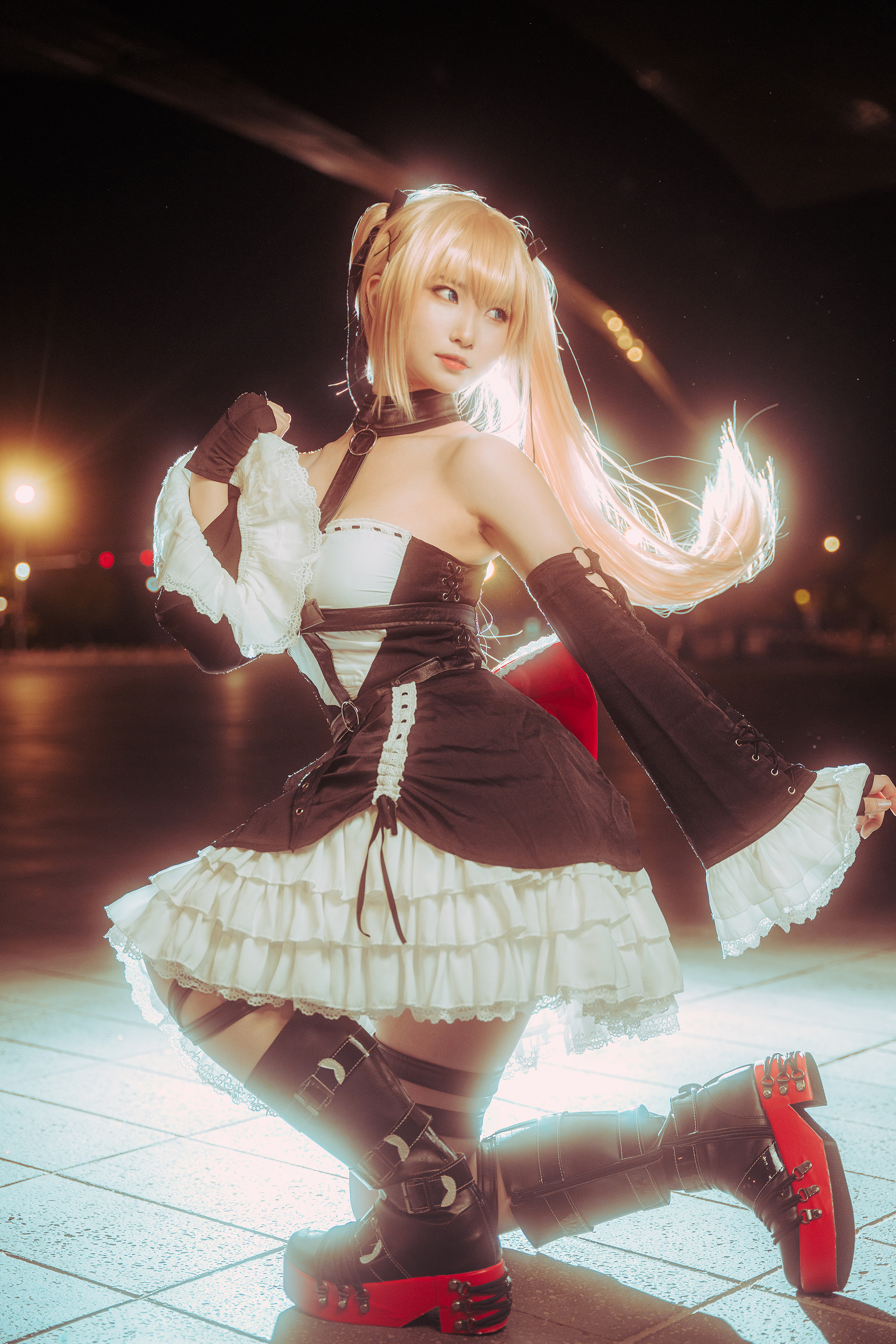 marierose  / X