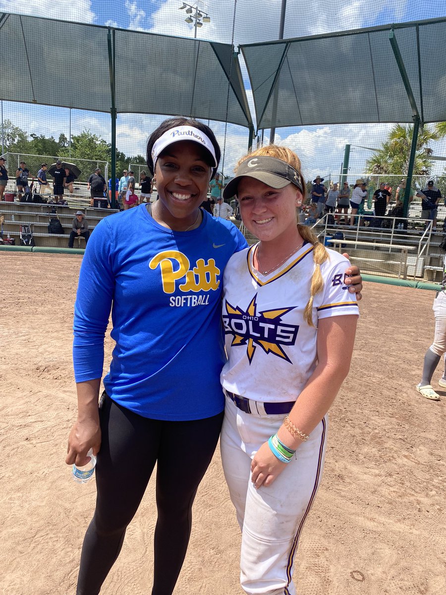 Had a great 3 days at the <a href="/ProSwings_/">ProSwings</a>  camp learned a lot and met some new coaches! Now time to get back to work for fall season! <a href="/CoachElCooper/">Ellie Cooper</a> <a href="/FSU_CoachWilson/">Travis Wilson</a> <a href="/biankabell27/">Bianka Bell</a> <a href="/LindsayFico/">Lindsay Fico</a> <a href="/cara_parker13/">Cara Parker</a>