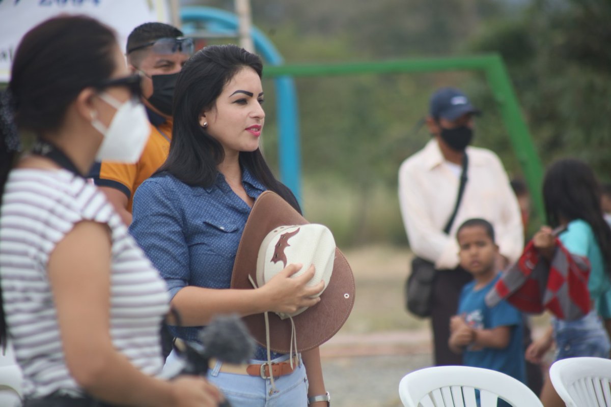 Gracias por la amable invitación a la Feria del Cangrejo que año a año la realizan las organizaciones dedicadas a esta importante actividad económica.
#FeriaDelCangrejo #Naranjal #Guayas