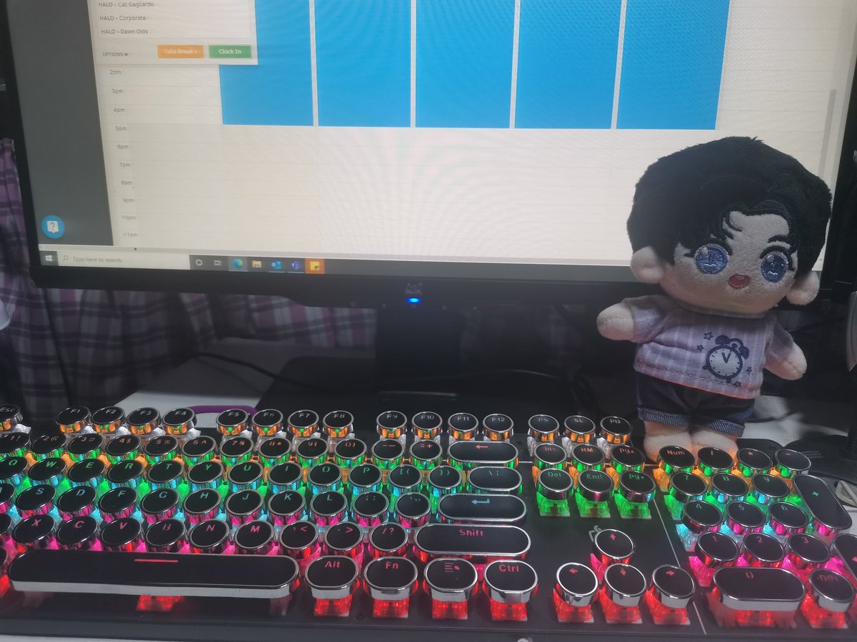 sayachie12's tweet image. Kuroo will be with mommy for her work all night.

#nightshiftwork #WFH