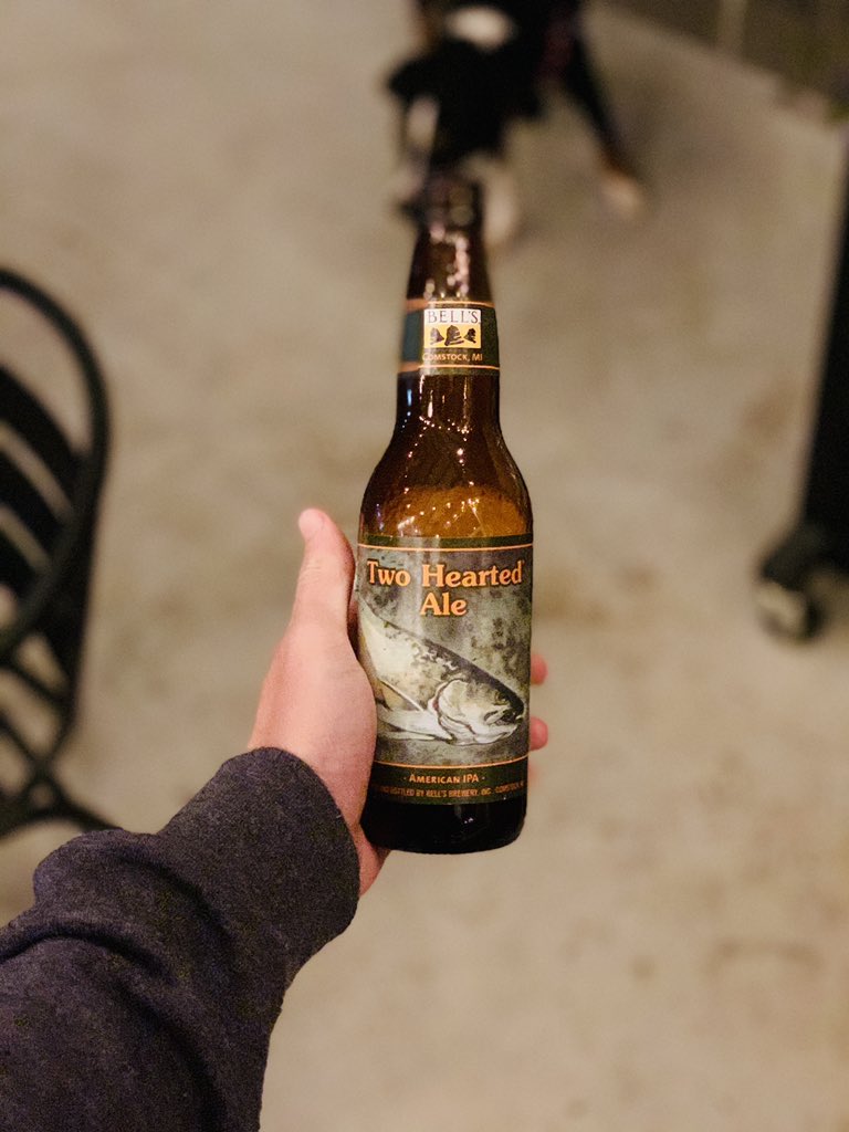 KC_BeerGuy's tweet photo. @BellsBrewery Some of my favorite Two Hearteds.
A Two Hearted
A grilling Two Hearted
A pool Two Hearted
A @dodsonsbarwaldo Two Hearted
#AlwaysTwoHearted https://t.co/T9ACqOxEG6