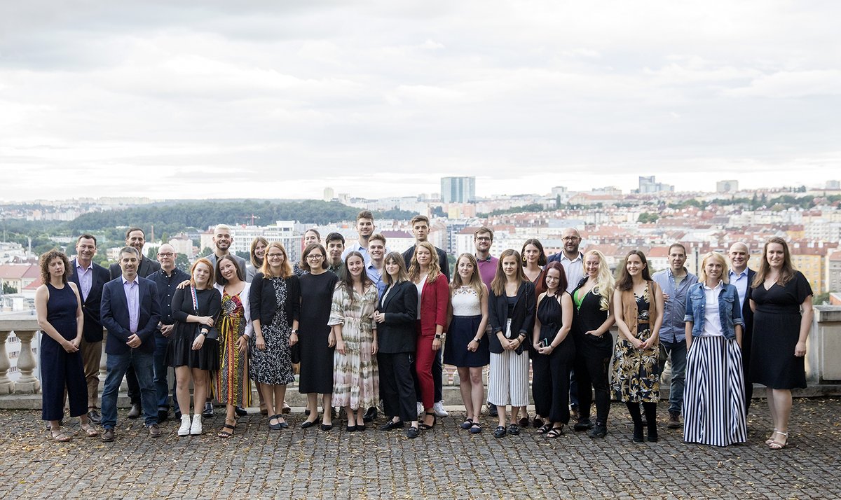 BisonRose tweet media