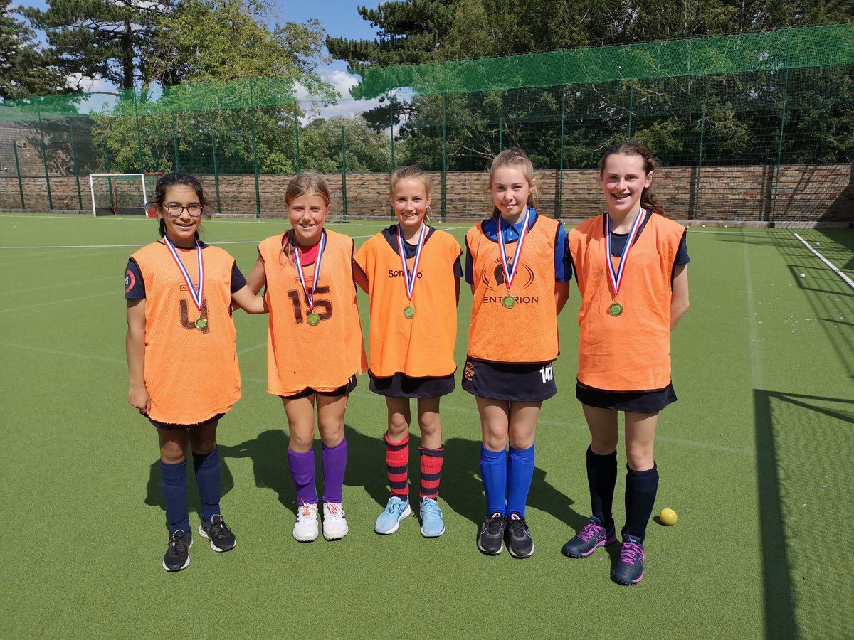 StokesleyHockey's tweet photo. And the winners are...
THE ORANGE TEAM!
Special mention to Gracie, Carmen, Annabel and Izzie for the team player awards
π§‘ππβ€οΈ
#TeamStokesley #MiniStokesley #WellDoneTeams #Champs https://t.co/OKkPtEigaD