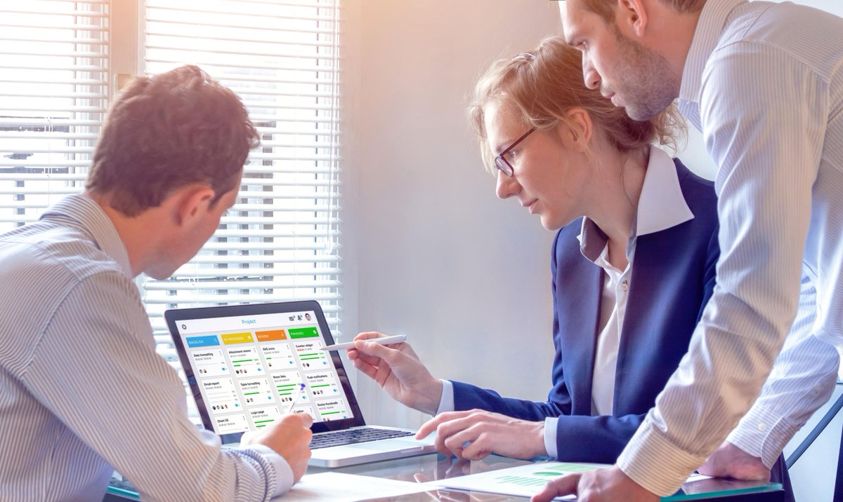 SchaenAmanda's tweet photo. Competition for insurance customers has never been higher as their needs evolve with each new wave of technology. In this @PC_360 article, #DuckCreekAPAC’s Shaji Sethu reveals how an Insurance Product Factory can streamline product innovation for insurers. https://t.co/x8mK5iaueo https://t.co/Xe0cfcVgUx