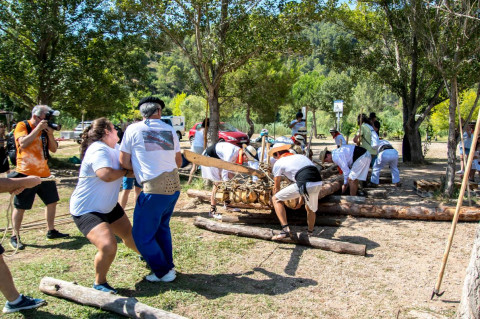 maerosxuquer's tweet photo. 🪵 Dona el teu suport per ser #patrimonimundial fent RT! 
💞 I si vols fer-te soci/sòcia envia'ns les teues dades a maerosxuquer@gmail.com 💪 #maerà2021 #timberrafting #culturalheritage #antella #ganxers https://t.co/6rvHJEzilz