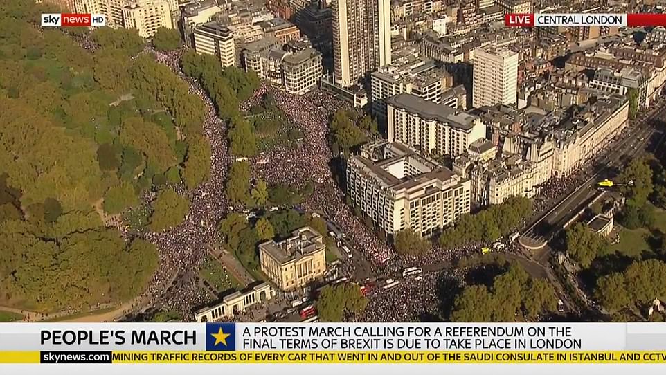 Femi_sorry's tweet photo. But don't feel too bad. I can't remember anyone, at the time, saying the people needed a final say on the Brexit Deal... 😬 https://t.co/xCcSIAf1Mi