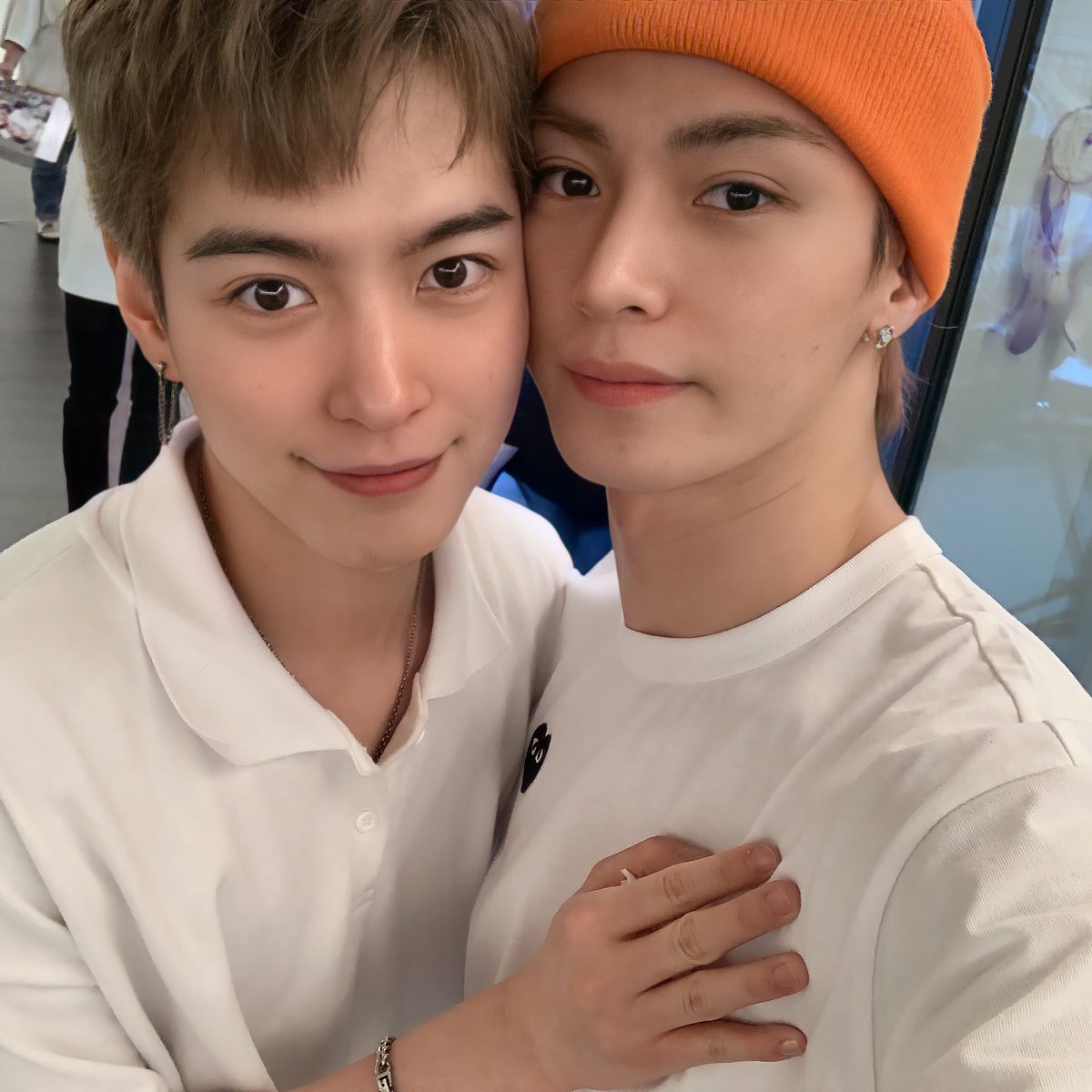 HQOmegaX's tweet photo. 휘찬 , Hwichan • August 4, 2021
#OX #OMEGAX #오메가엑스 #휘찬 #HWICHAN https://t.co/kR1wfZc2VW