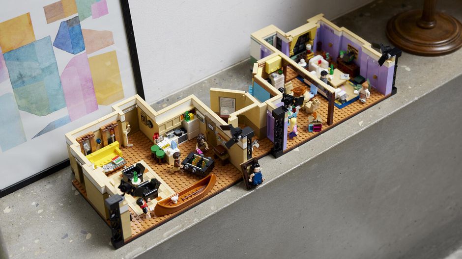 miscastjoe's tweet photo. @YNB @LEGO_Group #clapclapclapclap https://t.co/ke3g0oE6GX