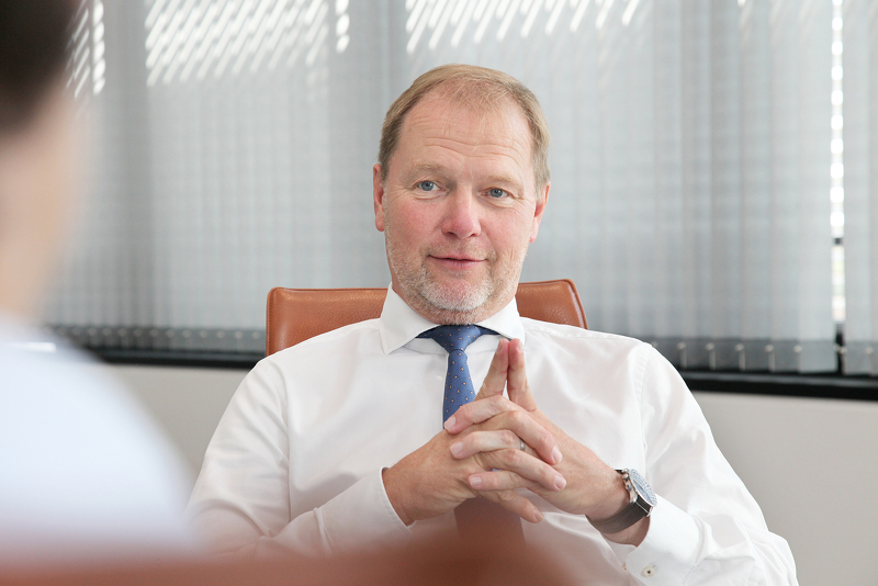 standort38's tweet photo. Die #VW Finanzdienstleistungen haben das erste Halbjahr #2021 mit einem Rekordhoch abgeschlossen. Es ist das erfolgreichste Halbjahr in der Unternehmensgeschichte.

https://t.co/VMtVHW2jad https://t.co/InDHCOr5mq