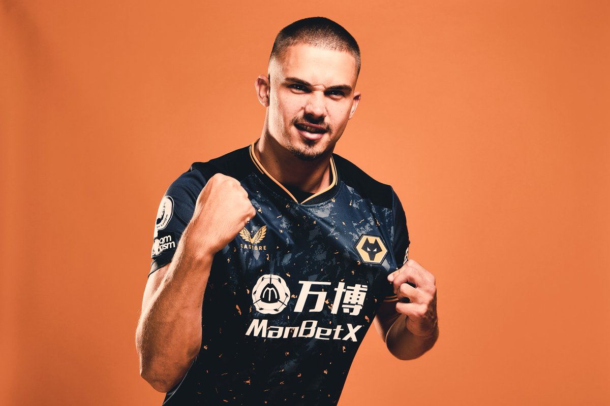 Wolves's tweet photo. Happy Wolves anniversary, Leander Dendoncker!

📅🇧🇪 https://t.co/0oIrPbsL8G