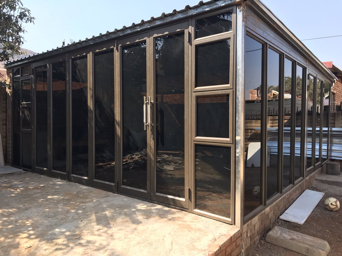 totts_matlwa's tweet image. I’m based in Pretoria, please RT my client might be on your timeline.