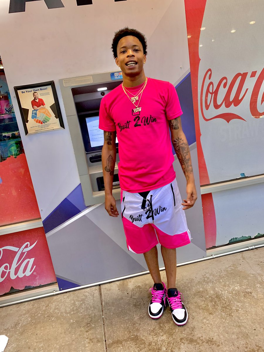 b2wxb2w's tweet photo. Built2win Gear Now On Hand 🥇 Females and Males Sets ( Xs~ 2X) If You like But Don’t Wanna Purchase Just Tap The Retweet Button ($0) Thanks 💙🗣 https://t.co/UwMS6nPbgT