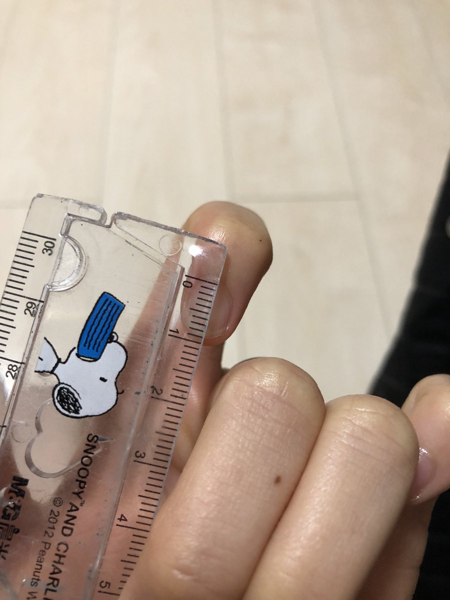 tos_mookzii's tweet image. โน้ตไว้มารีเช๊ค ทำตามทวิตด้านล่าง คืออนากให้เนื้อเล็บสีชมพูยาวเพิ่มขึ้นมอีก เอานิ้วชี้เป็นตัววัด เริ่ม 0.8 เซน ตะไบเล็บแทนการตัดแล้วใช้เซรั่มของอินนิสฟรีกับตัวเคลือบบำรุง รออัพเดตอีก 3 เดือน