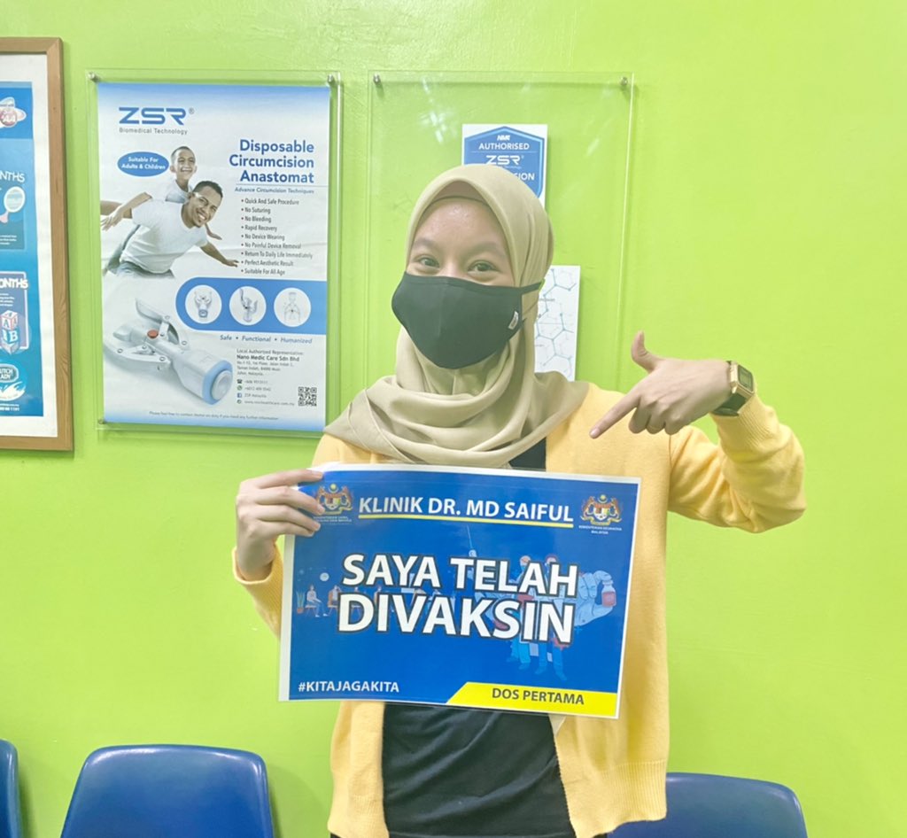 qyroromanis's tweet photo. yeay dah vaksin . 🤯 https://t.co/EjazbefspI