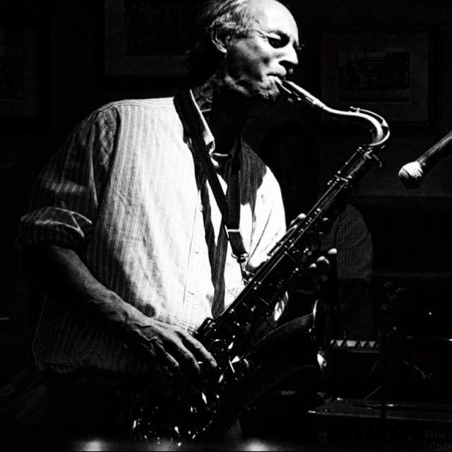 HOS_LeedsMH's tweet photo. Big news alert...

Brendan Duffy's Jazz Collective are returning to The Head Of Steam! 

From Bank Holiday Sunday 29th August, Brendan and co will be back to playing every Sunday evening here on Mill Hill.

We're very excited to welcome them back!

#Jazz #LiveMusic #CraftBeer https://t.co/sB7rO4lqjt
