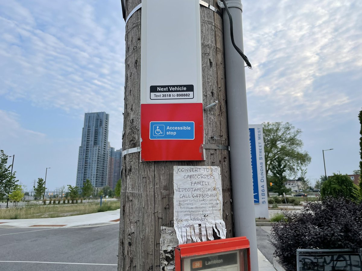 lakeguydreams's tweet photo. @TTChelps I’ve been waiting for 4 days and still no bus at this stop https://t.co/J1SwMTOhvB