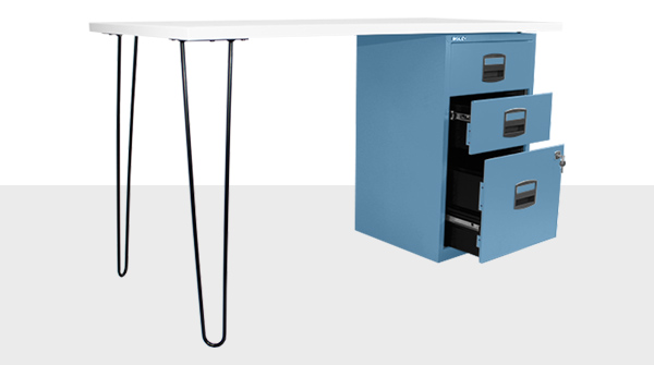 Bindertek's tweet photo. Designed for the present-day workspace the Bisley+ Desk combines classic good looks with adaptability & useful features https://t.co/CHmdYavW45
#Bindertek #Binders #Bisley #Desk #OfficeDesk #HomeOffice #OfficeGoals #WFH #Storage #Organization #InteriorDesign #Modern #HairpinLegs https://t.co/y60l5Vx2Vx