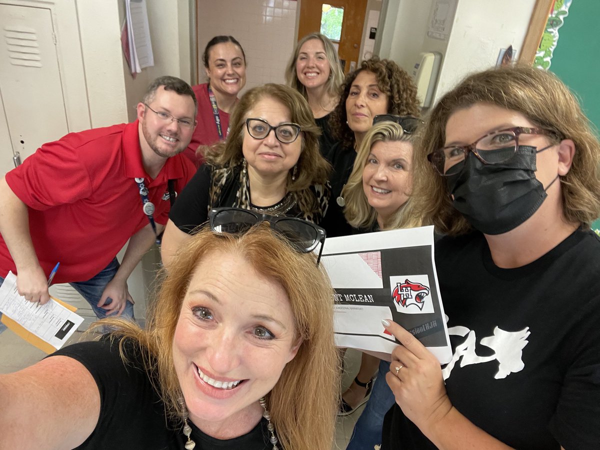 lisettalayer's tweet photo. #missionlhjh #risdpoweroflove https://t.co/WelbKXMYhl