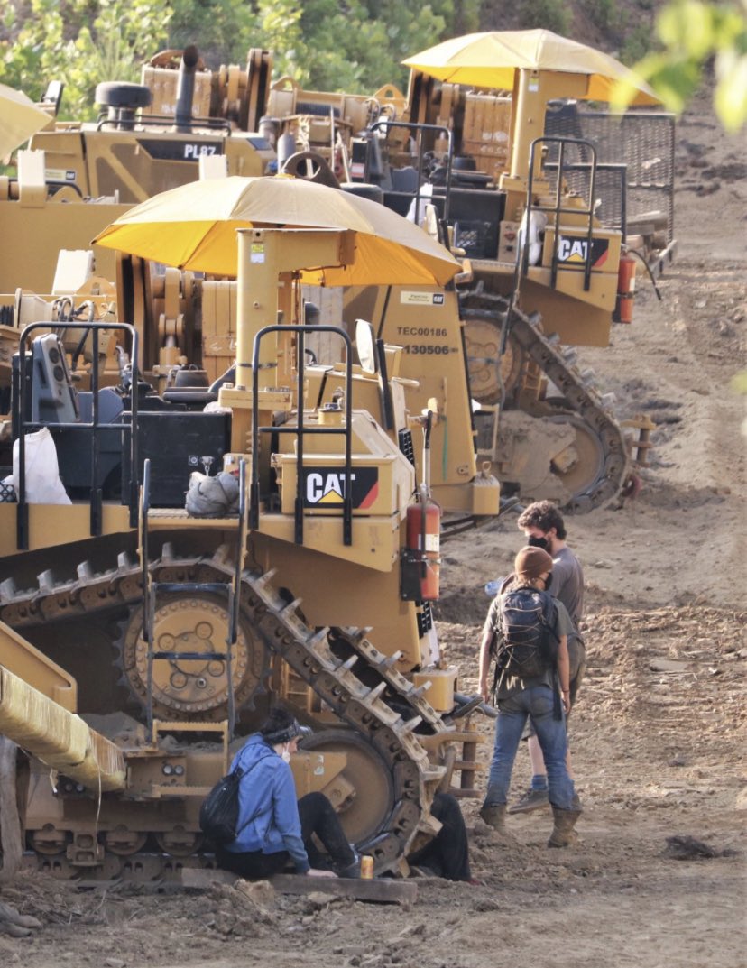 Peatmoss, who is currently locked down to construction equipment, stated: "When the cops tell me to unlock myself from this equipment, I will refuse. Despite the vast power of the state, I have the power to refuse in ways that cause real disruption, and you do too!"