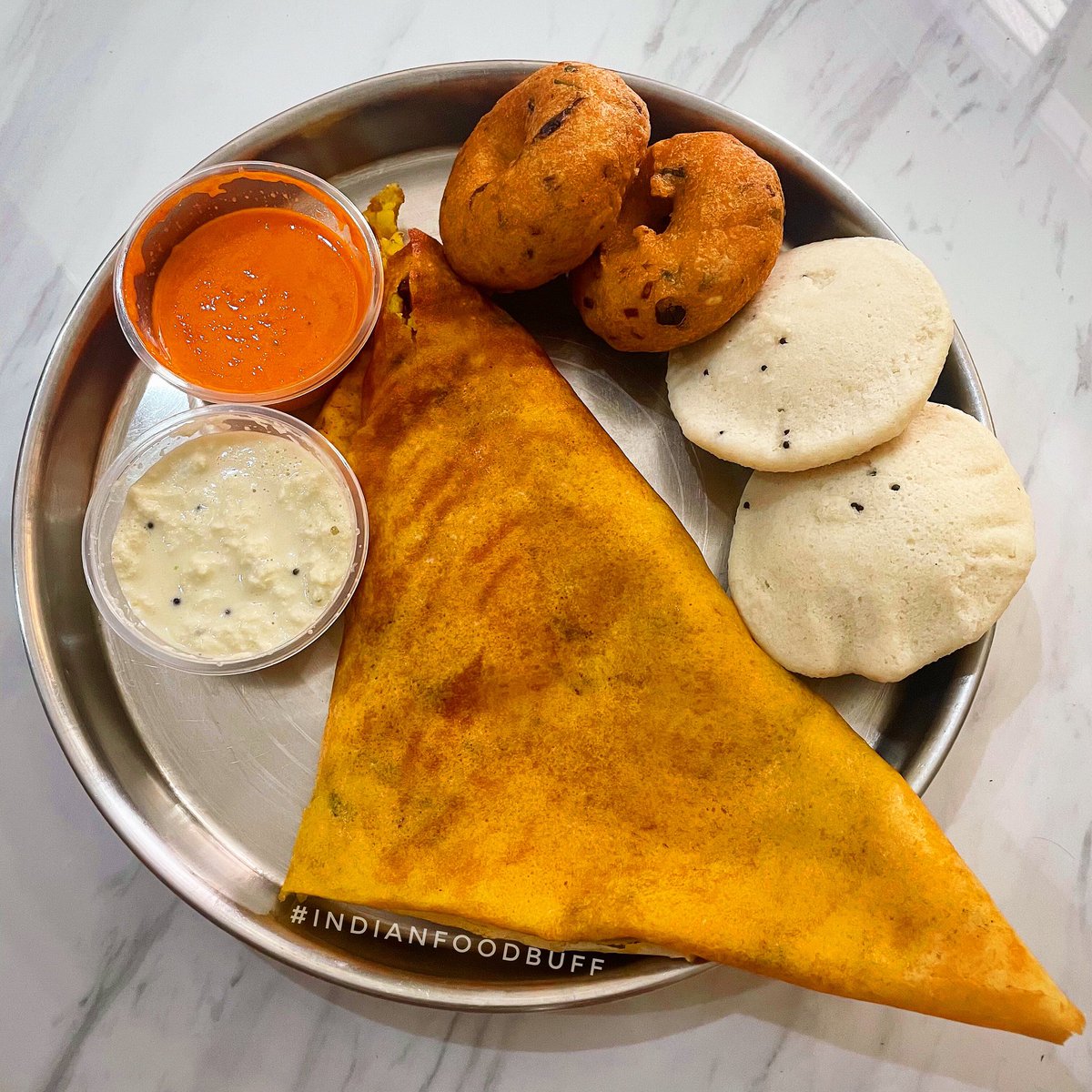 Masala Dosa, Idli, Vada, Sambar, Tomato chutney and Coconut chutney

#masaladosa #idli #vada #sambar #indianfood #indianfoodbuff #tastethisindia #food #foodie