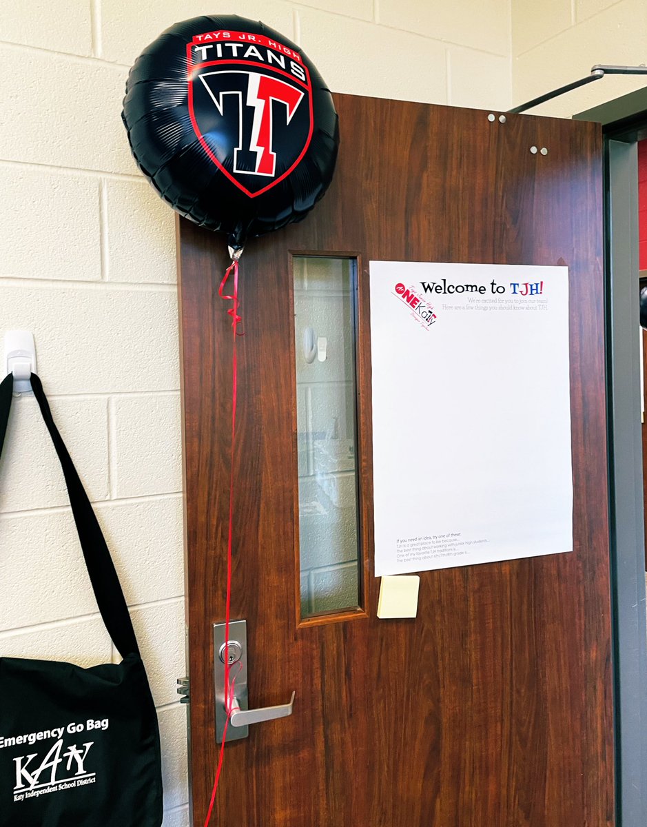 It truly is the little things! 🎈 If you know me, you know that I just absolutely LOVE balloons! They bring me so much joy! I always keep them long after they are completely deflated.🤣💙 Thank you <a href="/TaysJrHigh/">Tays Junior High</a> for the welcome balloon! It made my Monday!!