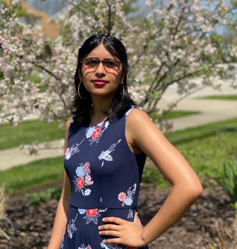 DesiWriters's tweet photo. Salaam!

It's #MasalaMonday &amp; we're starting the week with an absolute star! 

Indian-American @VaishnaWrites likes to write at the intersection of Indian myth, feminism, and anti-colonialism. Her Ramayana retelling, KAIKEYI, is set to release in 2022 &amp; we're so psyched about it! https://t.co/6QTYrmS10n