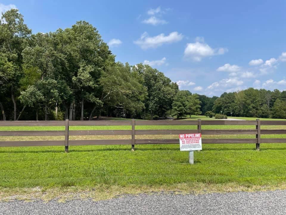 Neighbors are banding together in opposition. Thanks to friends in Hanover who commissioned the signs. Too bad they are needed. #NoPipeline