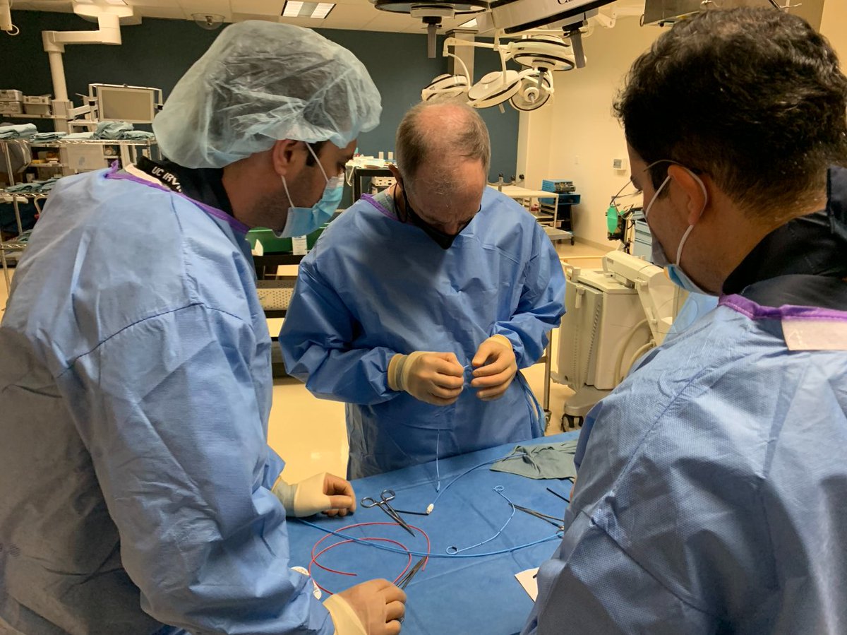 Dr. Clayman, @sohrabnaushad, and Dr. Sharifi are up to something! Experimenting with new stent material. @RalphVClayman #urology #endourology