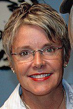 Happy Birthday to Amanda Bearse     