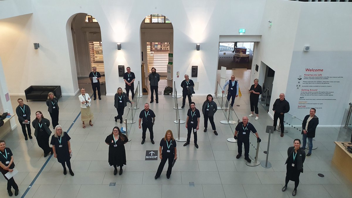 UlsterMuseum's tweet photo. We are currently recruiting full-time and part-time roles in our Visitor Services team.

If you have experience of delivering excellent customer service and enjoy engaging with others we would love to hear from you! 

Find out more and apply here: https://t.co/myjzGYg603 https://t.co/QigOxsQFIk