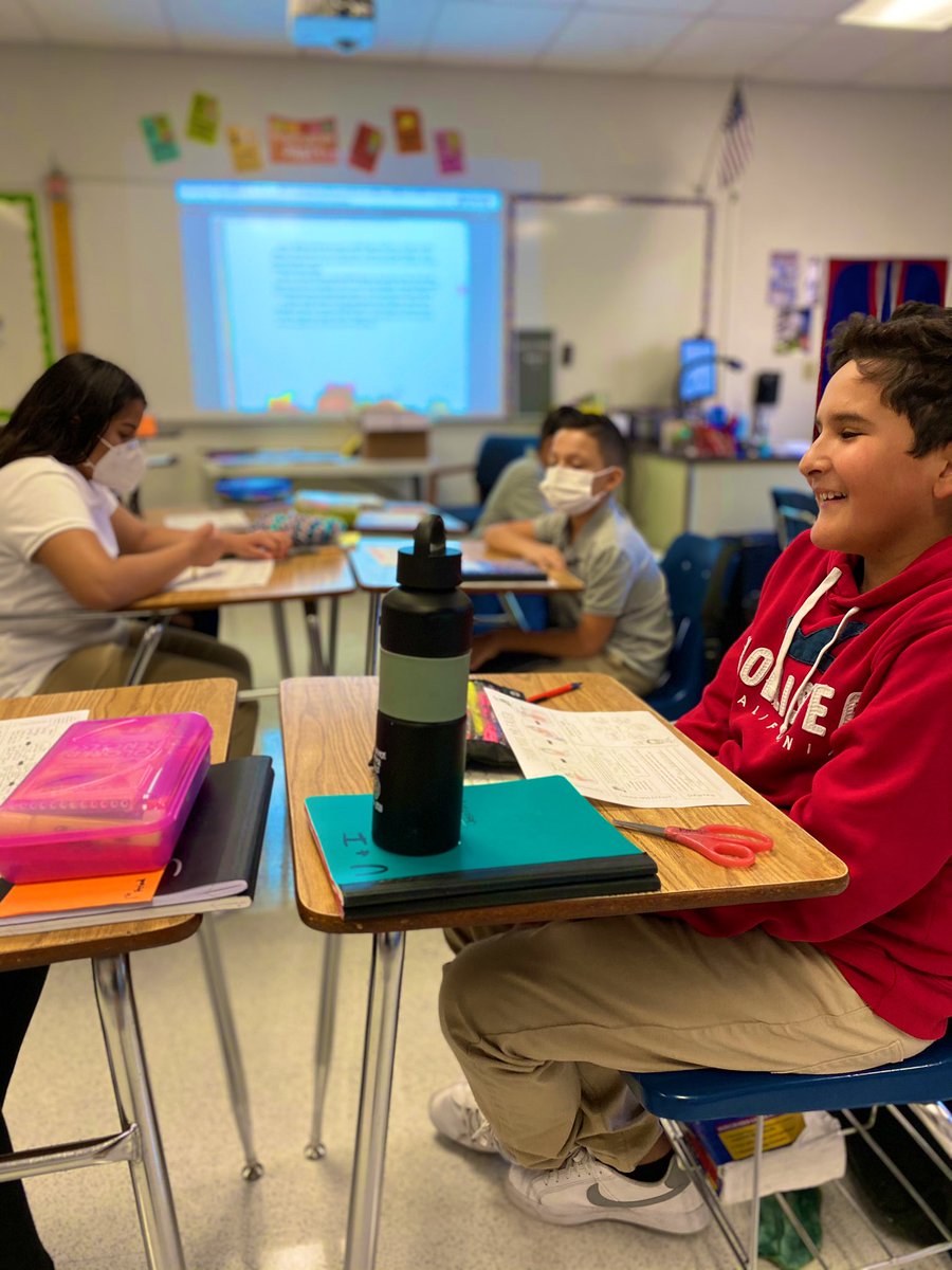 LLOPEZ_CMS's tweet photo. Travelers and Settlers. Reviewing what good readers do with “Thank You, Mr. Falker”.  @cms_garcia  @WClarke_MS https://t.co/XkSsiW723b