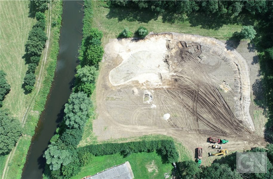 gn_online_de's tweet photo. Vechteaue in Frenswegen wird zur Kinderstube für Fische #Nordhorn #GrafschaftBentheim - mehr auf: https://t.co/eQhLhk2GI3 https://t.co/FEeqBHBye6