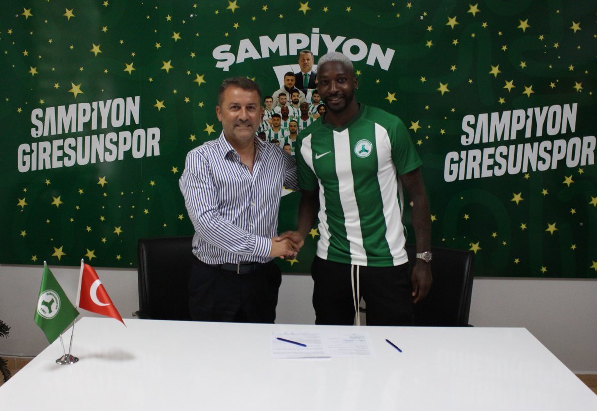aliemresari's tweet photo. Giresunspor’umuz Panathinaikos takımından ortasaha oyuncusu Younousse Sankharé ile 2 yıllık anlaşma imzaladı. Giresunspor ailesine hoş geldin..
#Giresunspor #Sankhare https://t.co/PjK8nOt5Zz