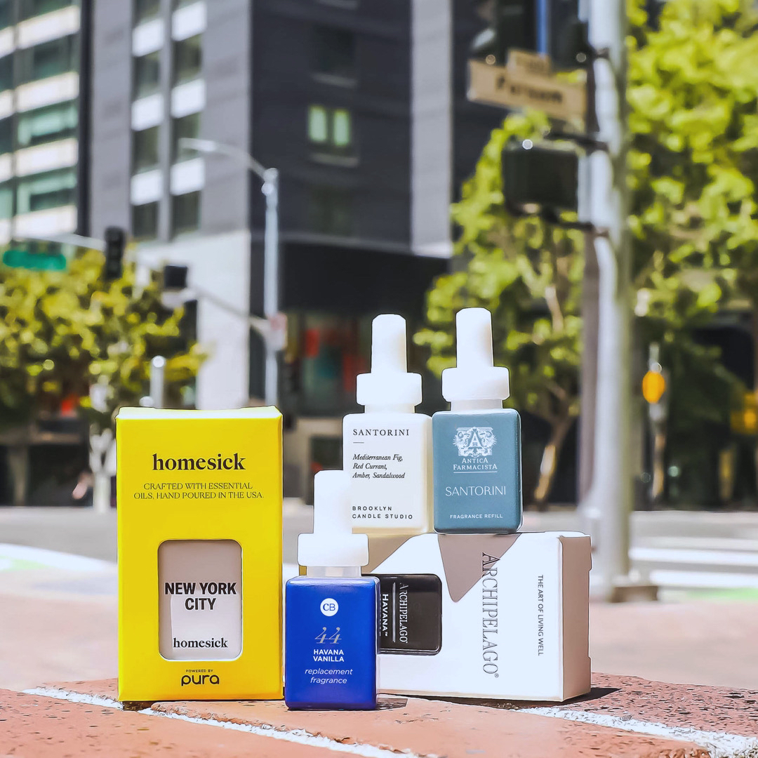 City Bundle Giveaway! 🏙 ✨ Get the chance to win these 5 amazing scents to bring the city feel into your home! To enter, answer in the comments: - What's a city experience you'll always remember? We will be picking 10 winners and it ends end of day! 😊️