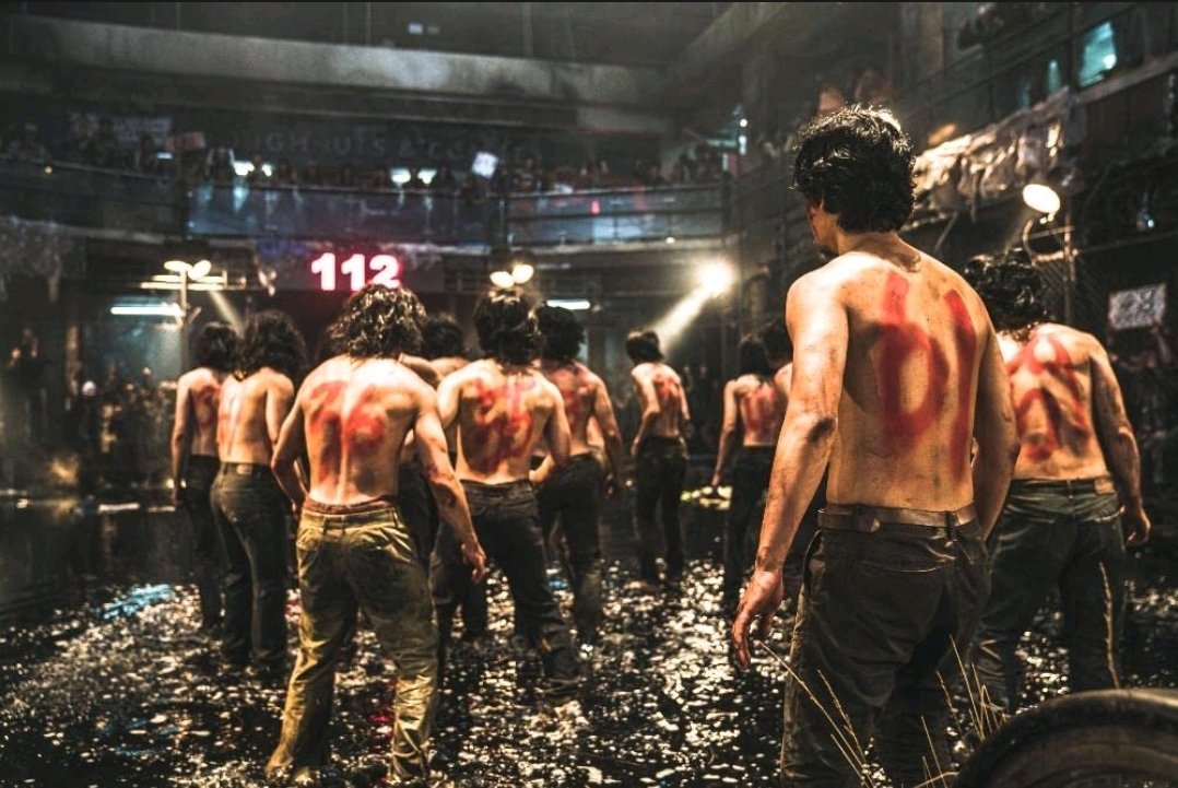 RocKyProXx's tweet photo. Train to Busan Presents. Peninsula. ★★½ https://t.co/WtE7N2m6oU