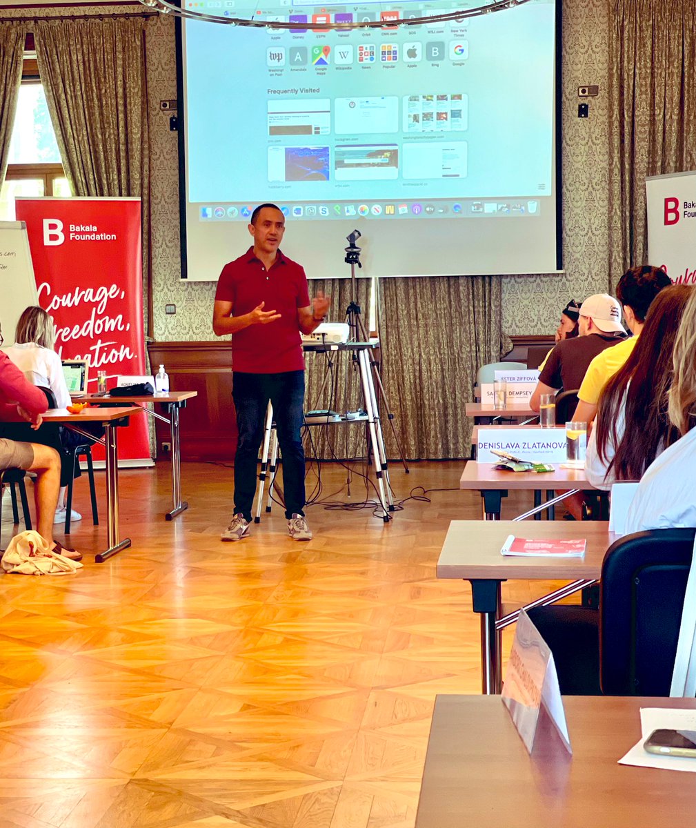 evanperez's tweet photo. Great discussion with the young journalists in the 2021 Journey program in Prague. Always inspired by young people launching their careers as journalists. https://t.co/WxtiKIV1PC