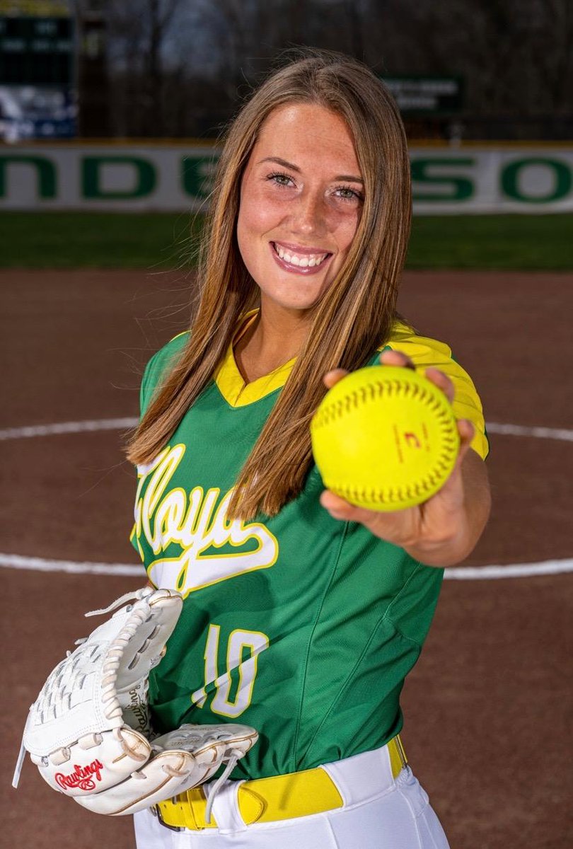 CSPBearsSB's tweet photo. Please welcome our newest addition to @CSPBearsSB Lefthanded pitcher from the State of Imdiana Erica McCullough! https://t.co/WqnRBuLDph