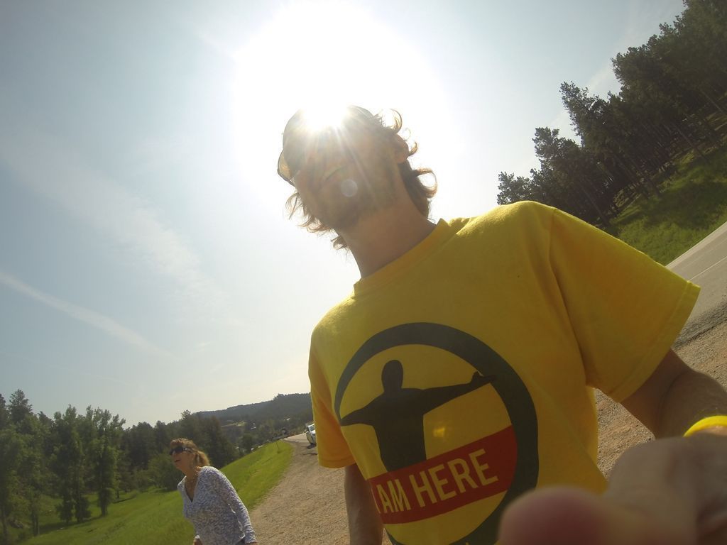 #TBT - On his way between the Dakotas, Chris takes in the South Dakota sunshine at the entrance to Mount Rushmore ...

Here's where you can order your copy of <a href="/ChrisStrub/">Chris Strub</a> 's '50 States, 100 Days: The Book' -- buff.ly/2VP0hXF