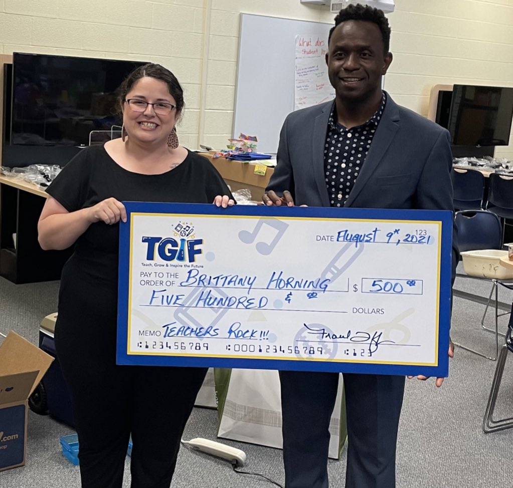 I was surprised by winning a grant from <a href="/CUofAmerica/">Credit Union of America</a>. The money will go towards adding to out Spanish and Graphic Novels collection! <a href="/usd259libraries/">usd259libraries</a> #lomagnet #wpsproud