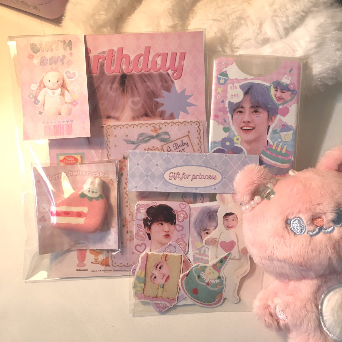 lattena♡🎠🐰*・゚。 tweet media