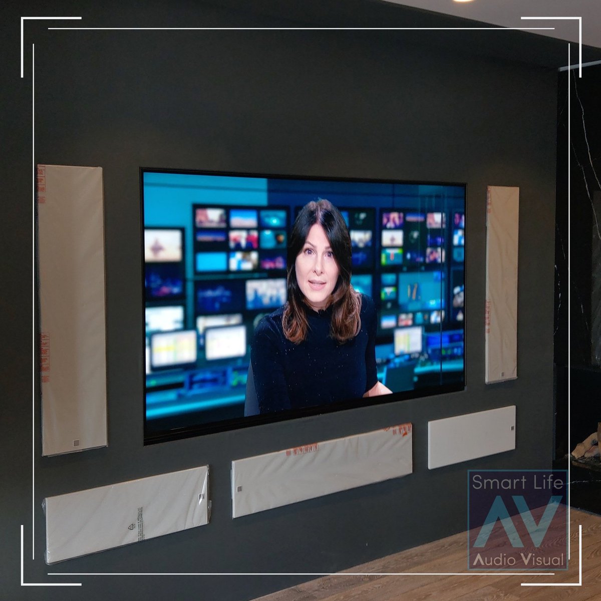 SmartLifeAV's tweet image. Called to mount TV's including a monster 66kg 8K Sony TV. Builder had only left 0.5cm of clearance &amp;amp; there were high quality finished surfaces like marble to deal with so the install had to be perfect. Using the right tools and brackets we had no problems #TVInstall @AutomatedTV